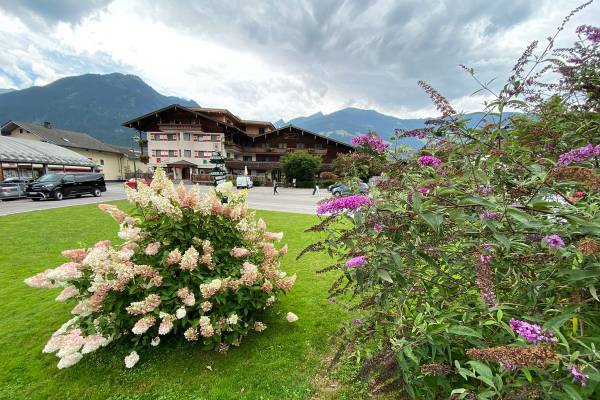 Hotel Standlhof Zillertal ***