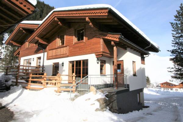 TIT-UEL Zillertal Tux Hütte bis 9 Pers.