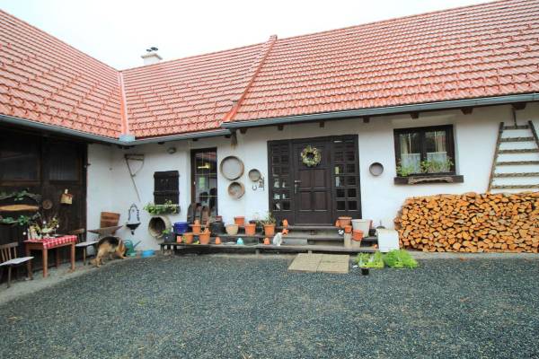 © Interhome BUN-EMR Neustift bei Güssing Hütte bis 5 Pers.