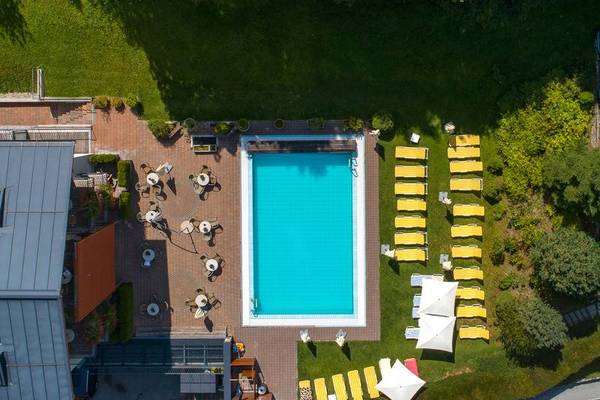 -15% at Hotel Waldhof ****