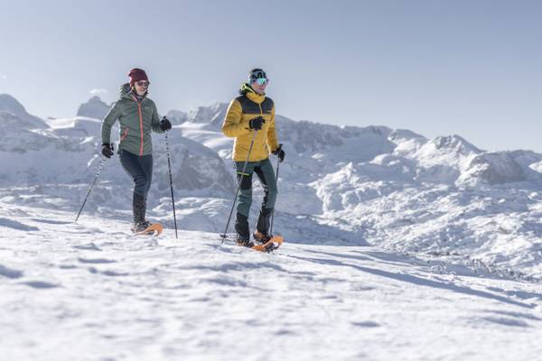 © OÖ Tourismus/Michael Gössinger Snow-shoeing in Upper Austria