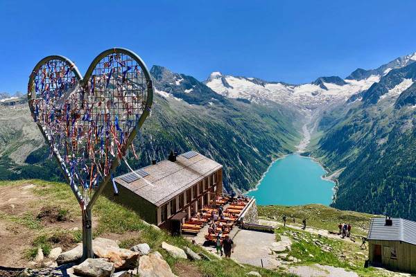 © Manuel Daum Wanderung entlang der Zillertaler Alpen