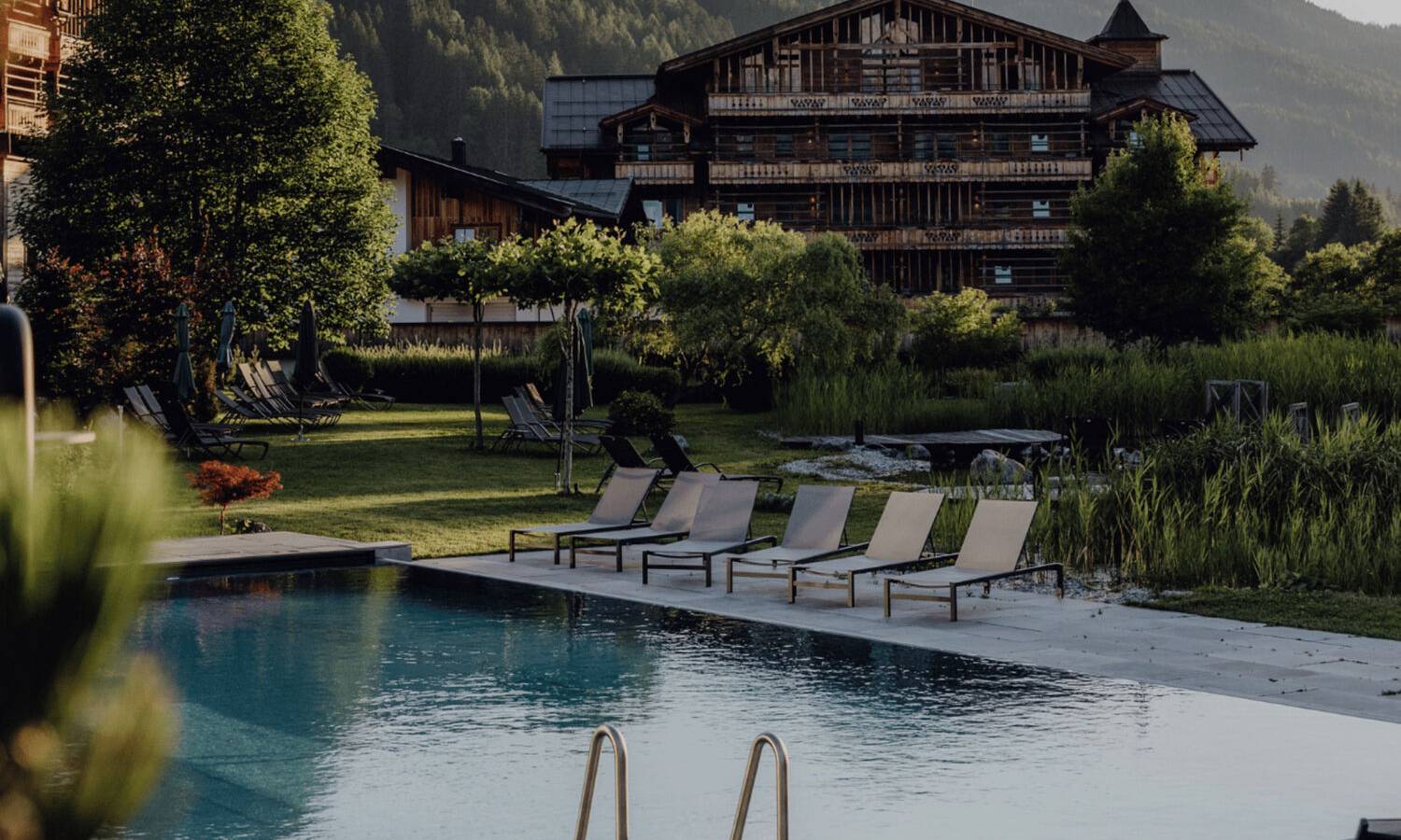 Infinity Pool Heaven Spa