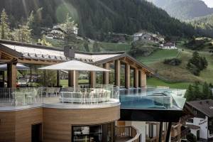 Das Central – Alpine. Luxury. Life. *****