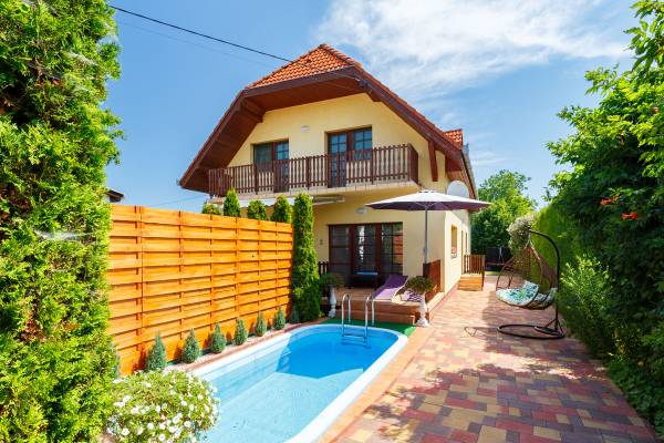 © Interhome HUS-IIL Siófok Hütte bis 10 Pers.