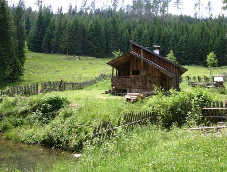 ONT-SBG Zederhaus Hütte/Hut 9 Pers.