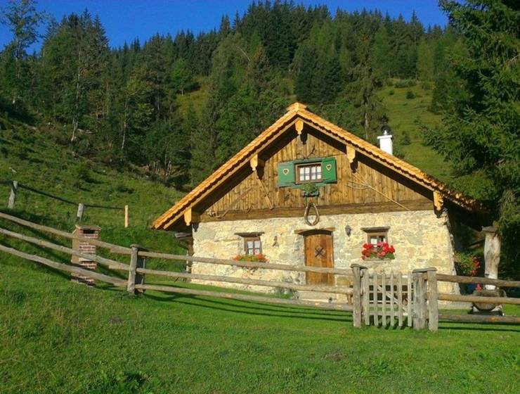 LAN-SBG St. Martin Hütte/Hut 8 Pers.