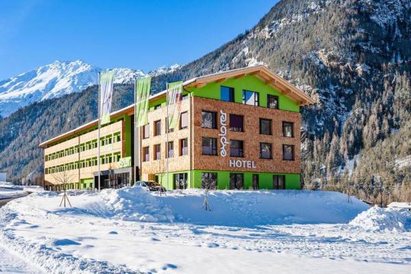 Explorer Hotel Stubaital