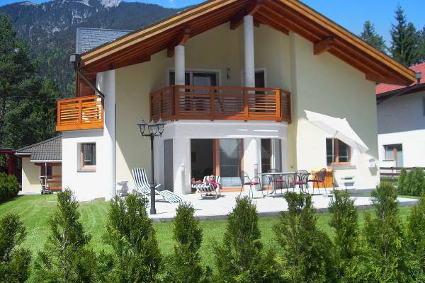 © Interhome TIR-EHE Reutte Hütte bis 8 Pers.