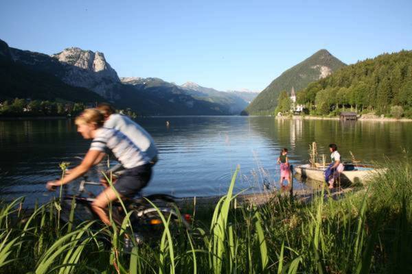 © STMG Salzkammergut Peace Ride