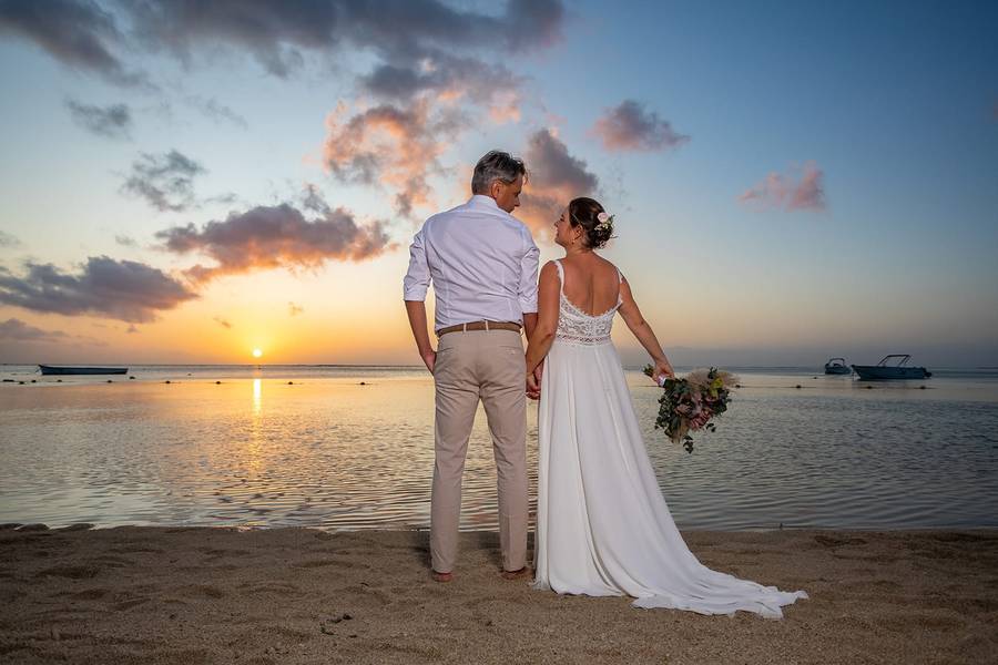 Hochzeit auf Mauritius – ein paradiesischer Traum in weiß