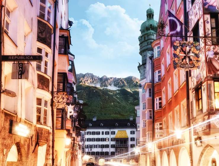 Top of Innsbruck - HAPPY HOUR - Hotel Maximilian