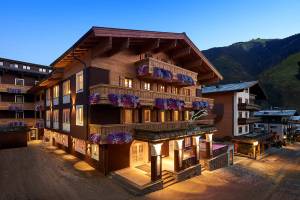 1 Nacht geschenkt im Hotel PANTHER’A