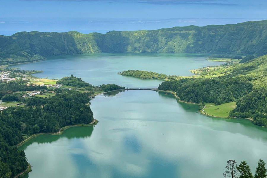Die Azoren – Sao Miguel: Ein Reiseziel zwischen Himmel, Vulkan und Meer