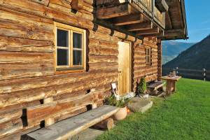 © Interhome SAU-TST Pinzgau Uttendorf Hütte bis 6 Pers.