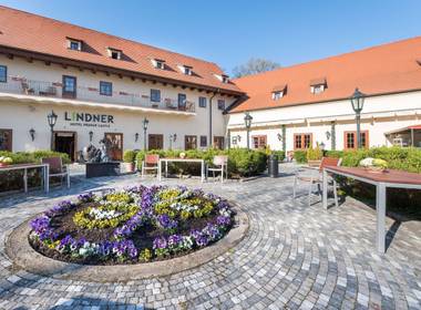 Lindner Hotel Prague Castle ****